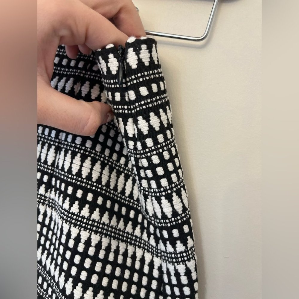ZARA Mini Skirt Size Small - Picture 3 of 5